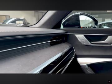 2024 AUDI RS6 photo 8