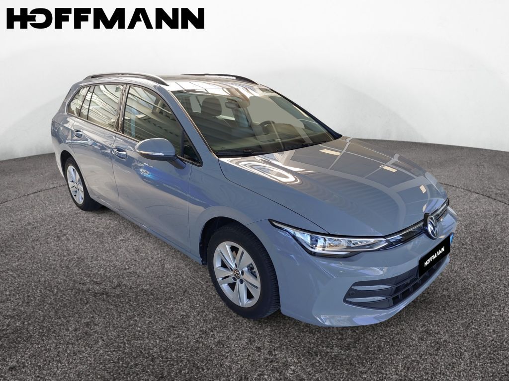 Fahrzeugabbildung Volkswagen Golf Variant 1.5 TSI Life AHZV LED
