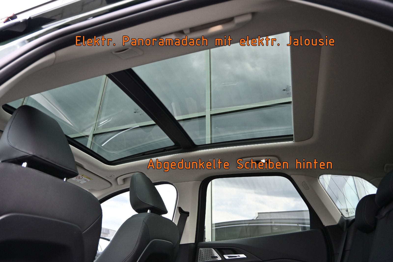 Fahrzeugabbildung BMW 223d xDr Active Tourer Luxury °ACC°HUD°PANO°360°