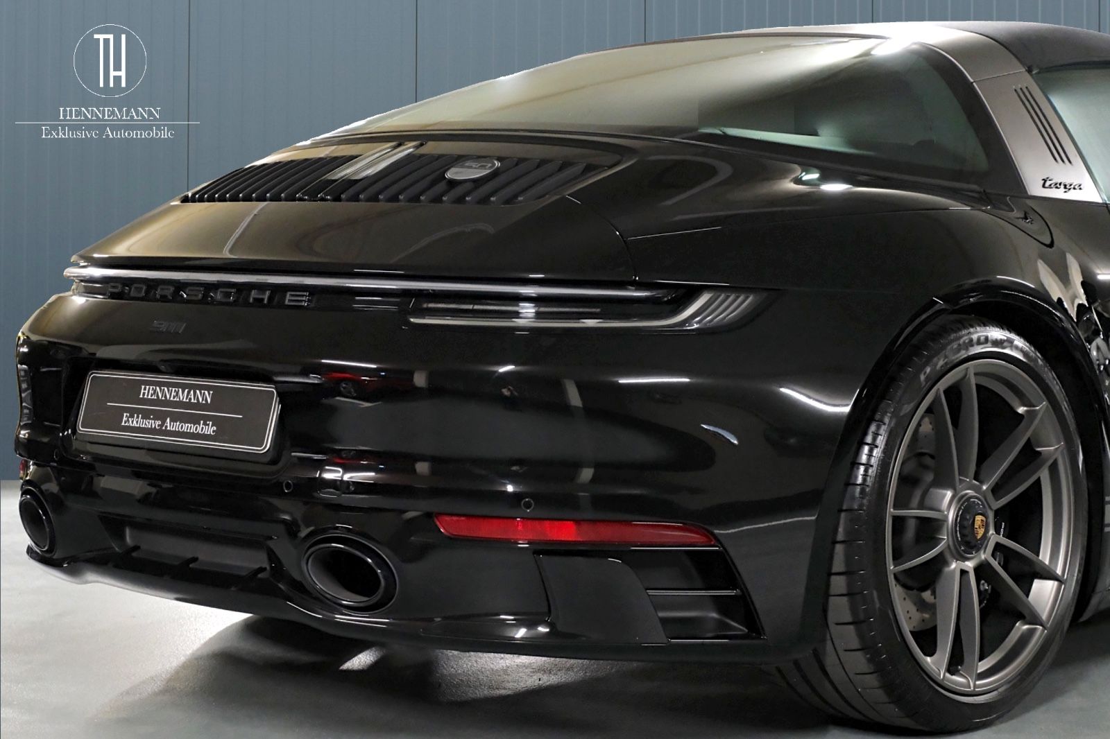 Porsche 911 Targa 4 GTS 50 Jahre Porsche Design Edition foto 12