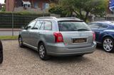 Toyota Avensis Kombi 1.8 Automatik*S.Heft*Klima*ZV* - Toyota Avensis aus 2008: Kombi