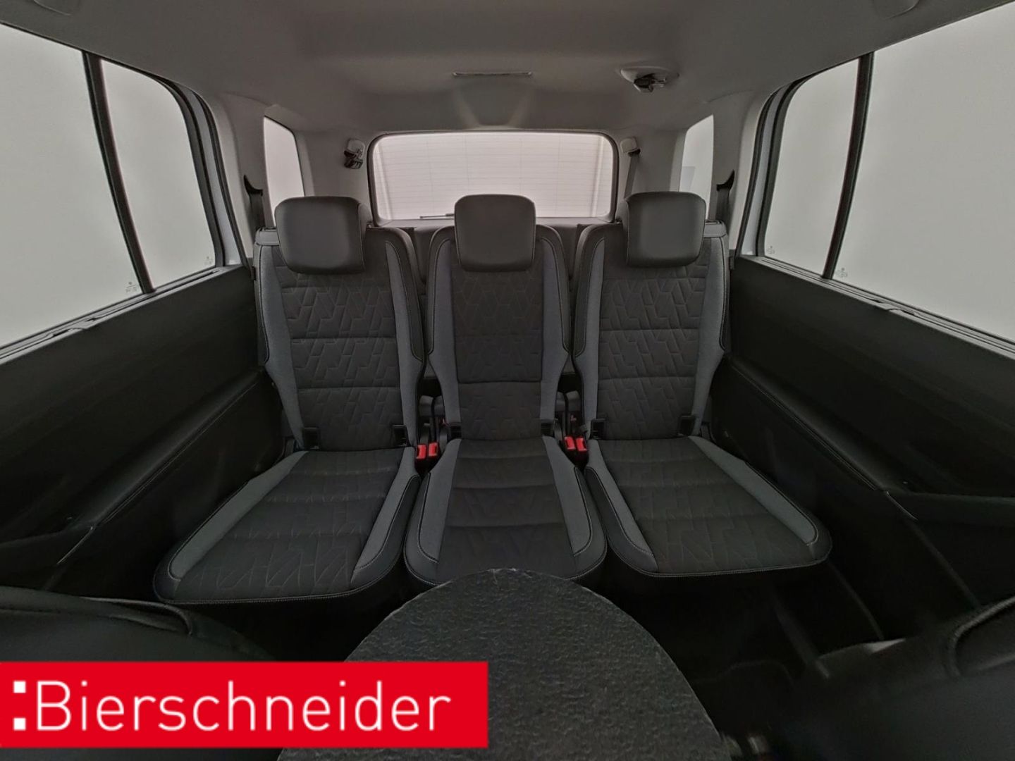 Volkswagen Touran - Bild 16