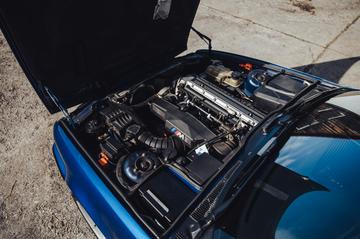 صورة مصغرة 46 لـ 1992 BMW M5