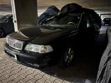 Volvo V70 10V 144ps Schalter Schwarz Bluet... - Volvo V70: 10v