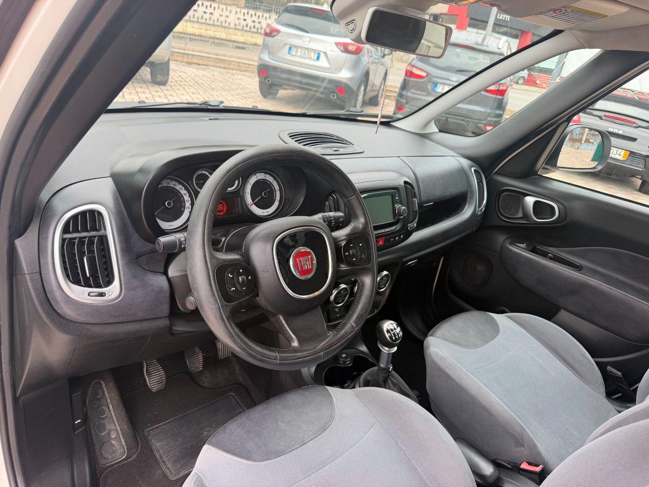 Fiat 500L 2014 — photo 8