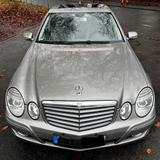 Mercedes-Benz W211 320 CDI Top Historie se... - Mercedes-Benz 320: Cdi