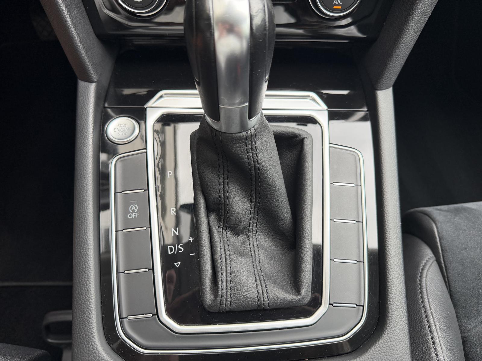 Volkswagen Passat Highline LED ACC Virtual Massage RüKamera