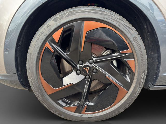 Tavascan Endurance ACC HUD PANO MATRIX-LED 360°