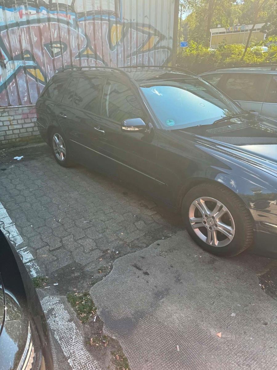 Mercedes-Benz E220 2006 — photo 5