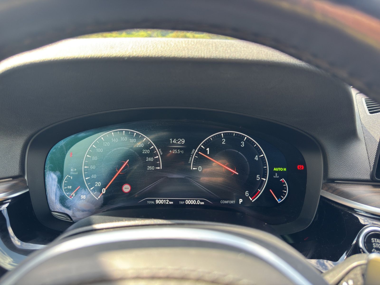Fahrzeugabbildung BMW 540 d Touring xDrive MSport/2.Hand/Pano/H&K/