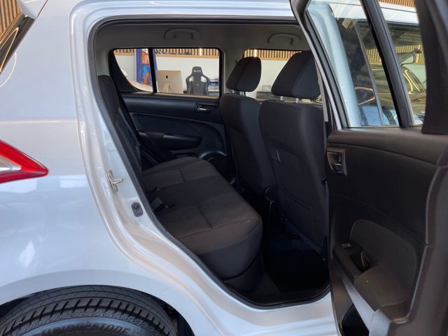 Suzuki Swift Club 4x4-ALLRAD *1.Hand*Top Zustand*SHZ*