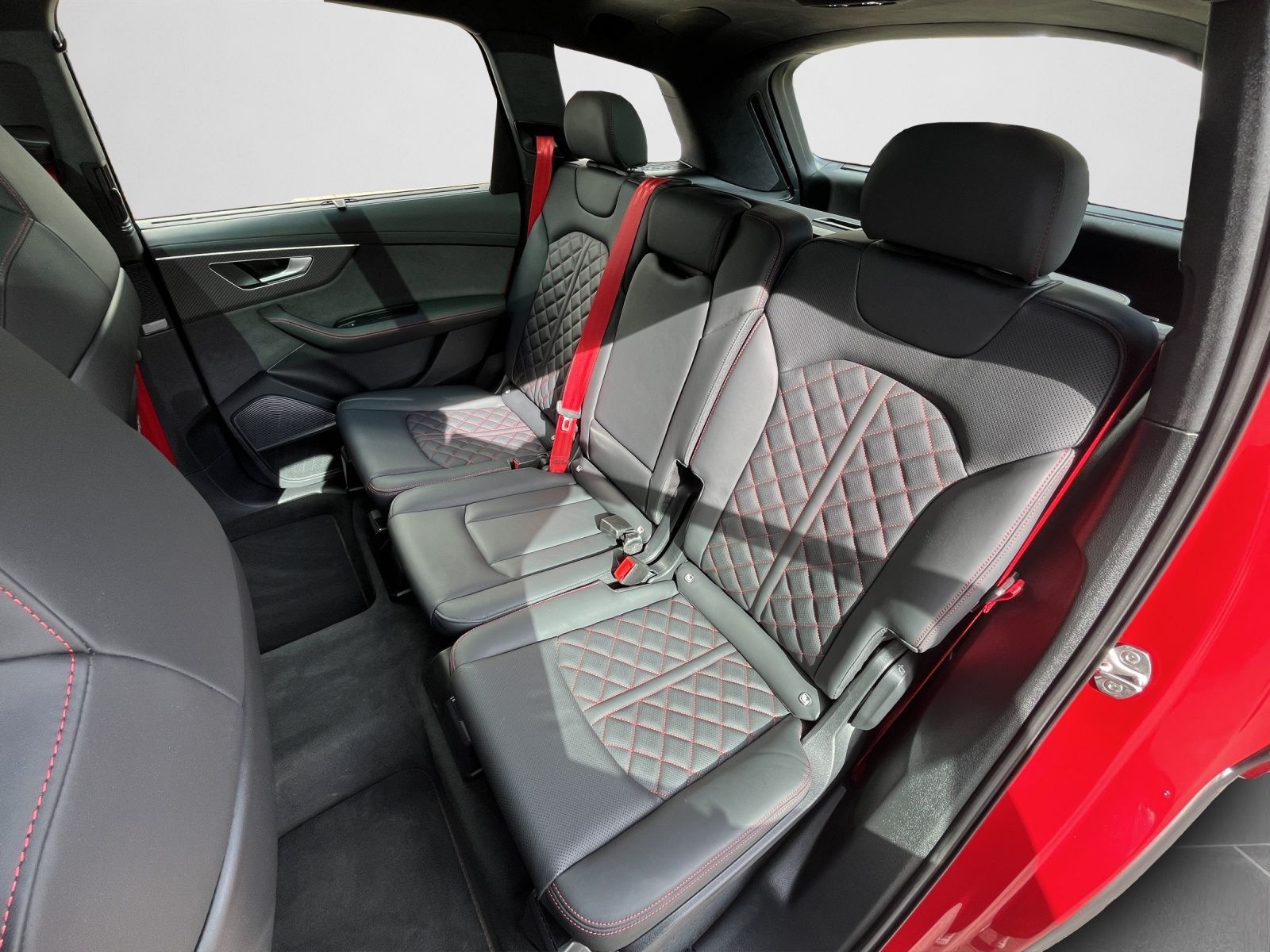 Audi SQ7 - Bild 15