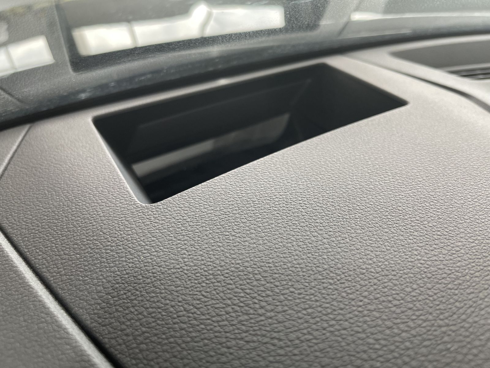 Fahrzeugabbildung Audi e-tron 55 Quattro*S-line*22°zoll*HUD*Leder*Cam*