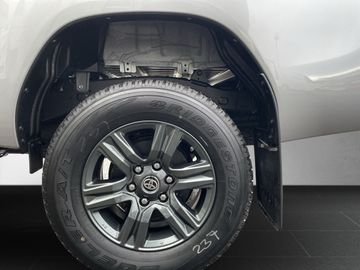 Toyota Hilux 2.4D 4x4 Double Cab Comfort *2xPDC*CAM*SHZ