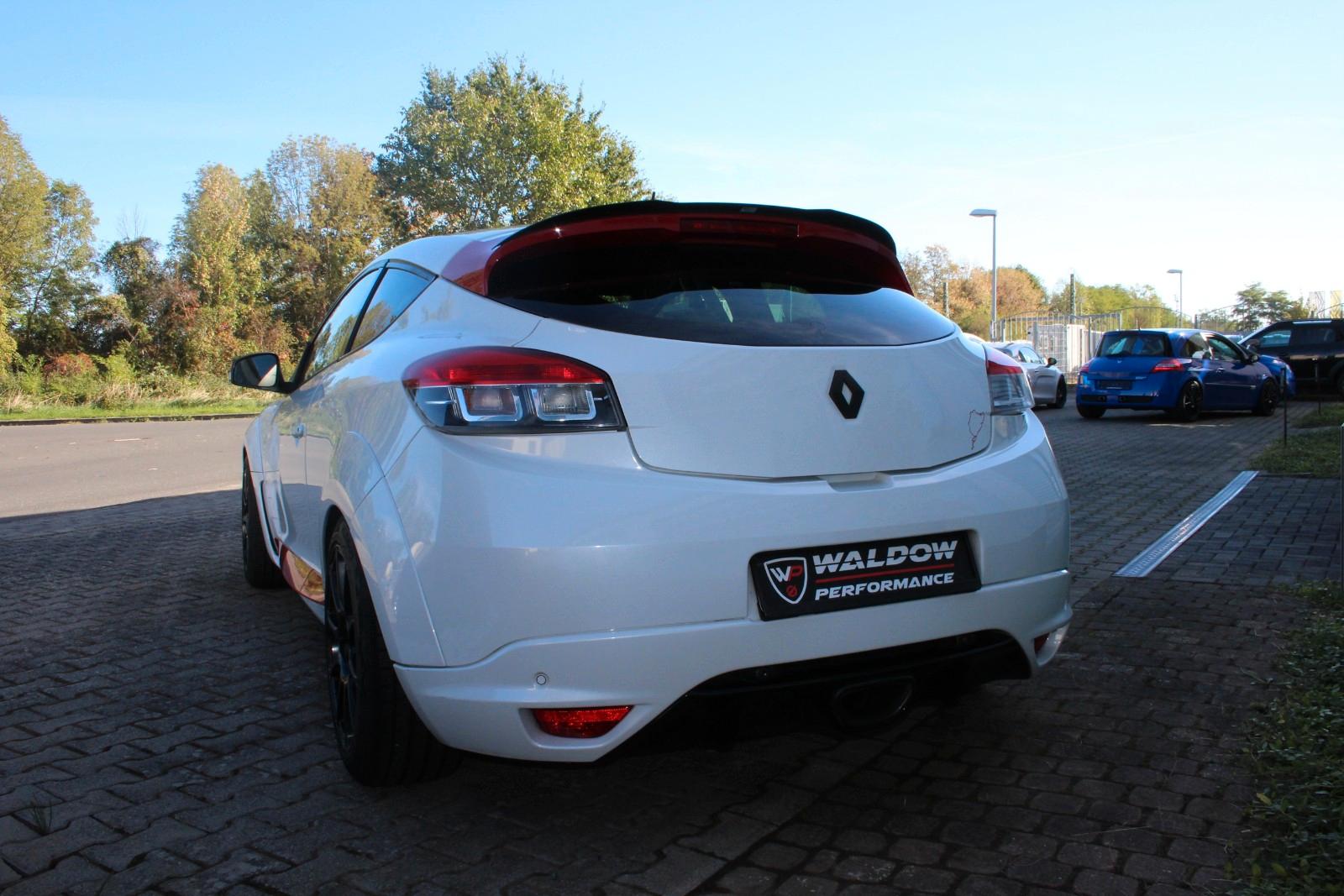 Renault Megane 3 RS Trophy
