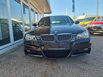 BMW 325 - 8