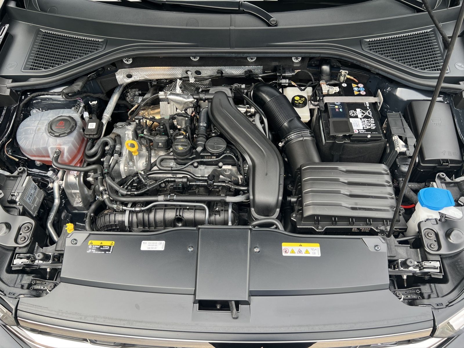 T-Roc Cabriolet R-Line 1.5 TSI  DSG*IQ.Light*ACC