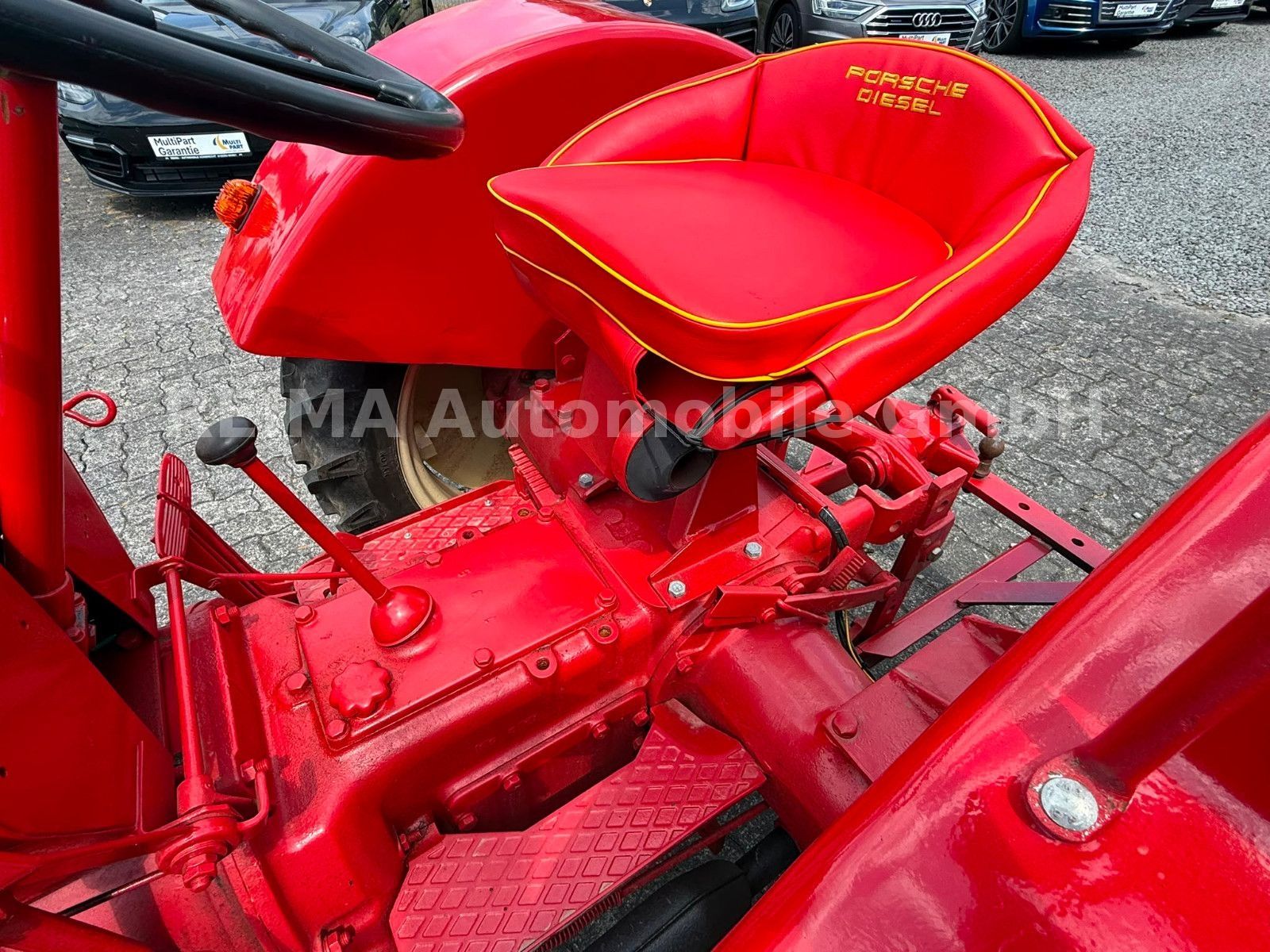 Fahrzeugabbildung Porsche AP 16