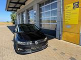 Volkswagen Polo Highline Carplay RFK Bremse Neu, 8-Fach - VW Polo von privat