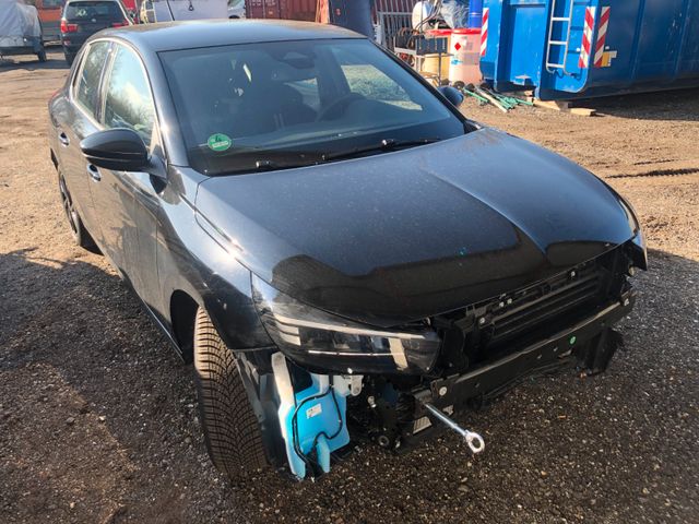 Opel Corsa F GS Unfall Front