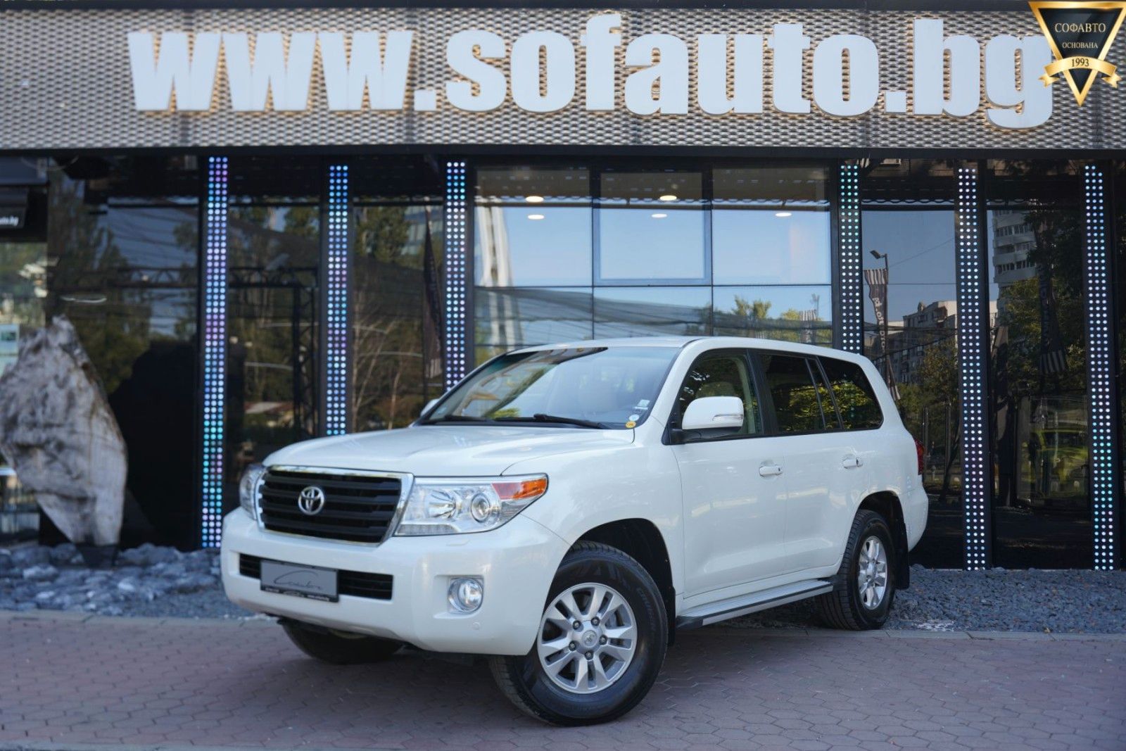 Toyota Land Cruiser -