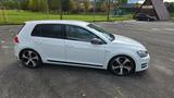 Volkswagen Golf 1.6 BlueTDI CUP - Volkswagen Golf mit Diesel-Antrieb: Limousine, 1.6