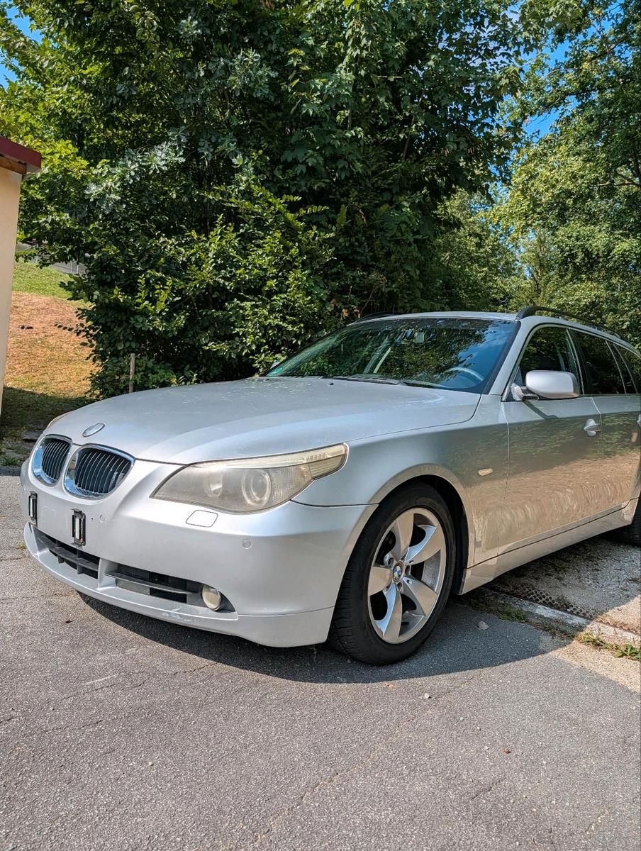 BMW 525 2004 — photo 11