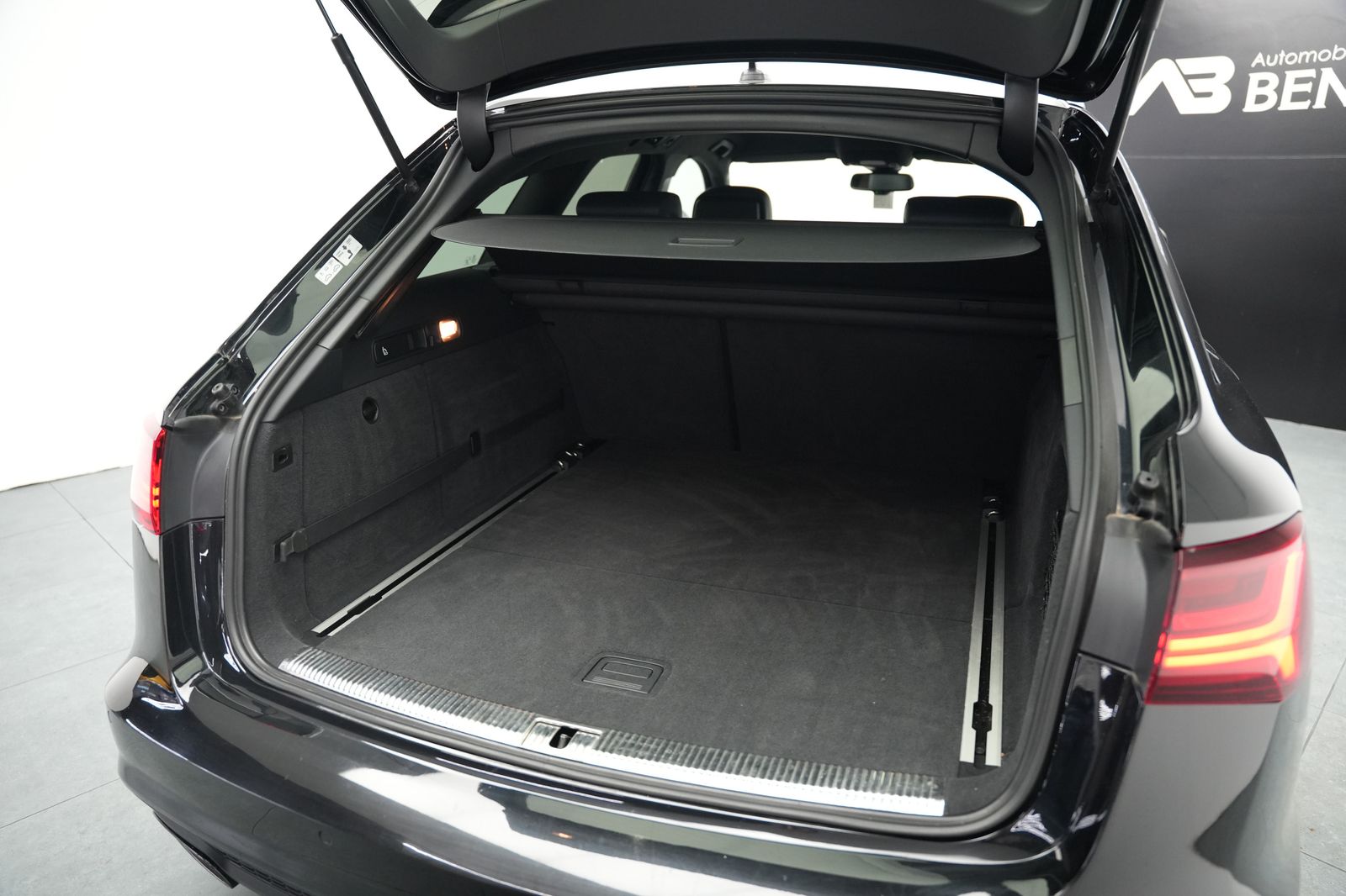 Fahrzeugabbildung Audi A6 3.0 TDI Competition *S-Line*BOSE*Kamera*SHZ