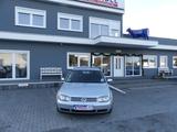 Volkswagen Golf 1.6 Basis, 1. Hand - Volkswagen Golf aus 2003: 1.6