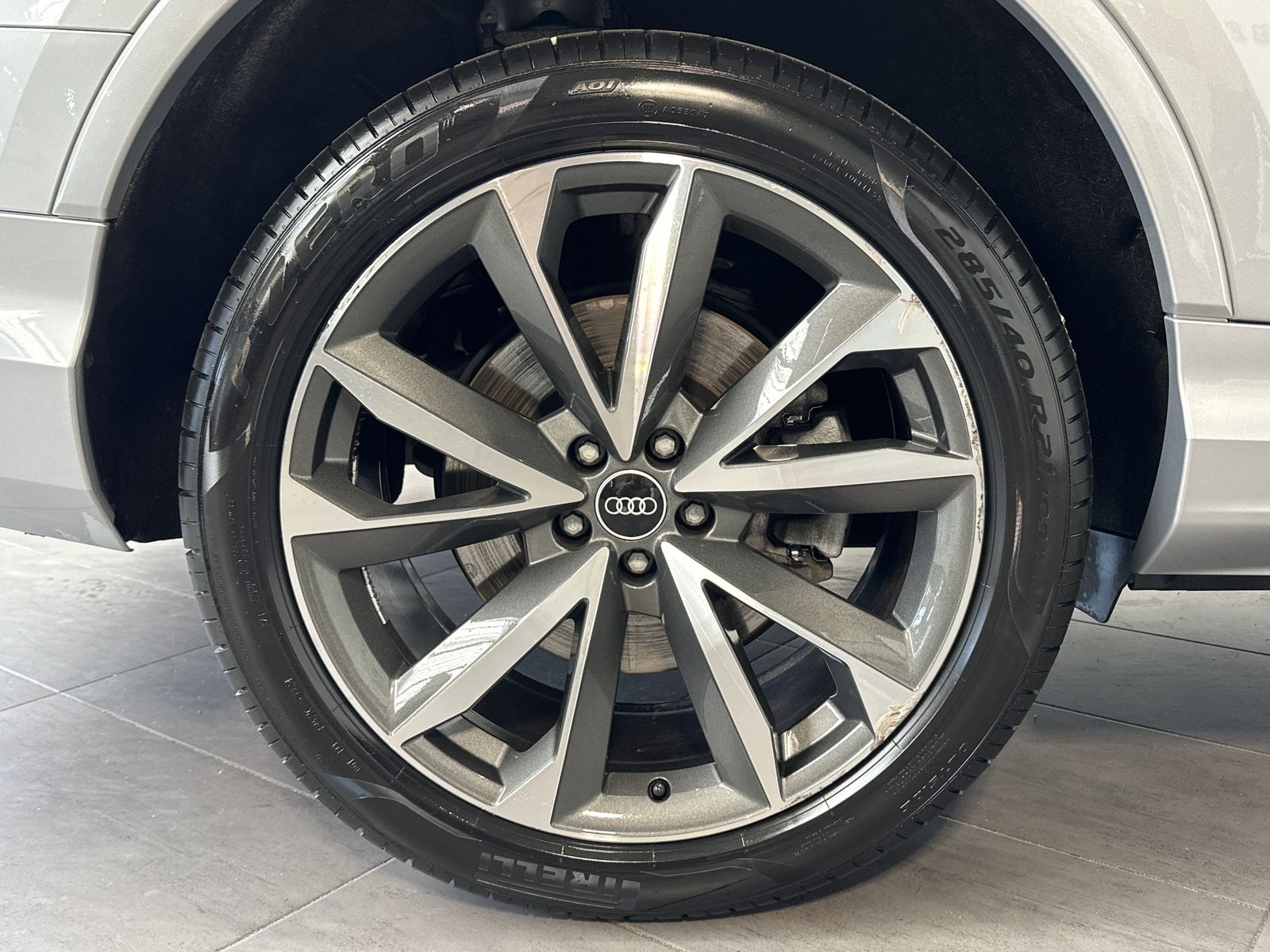 Fahrzeugabbildung Audi Q7 55 TFSI e Qu S-Line NAV+LED+KAM+PANO+VCOCKPIT