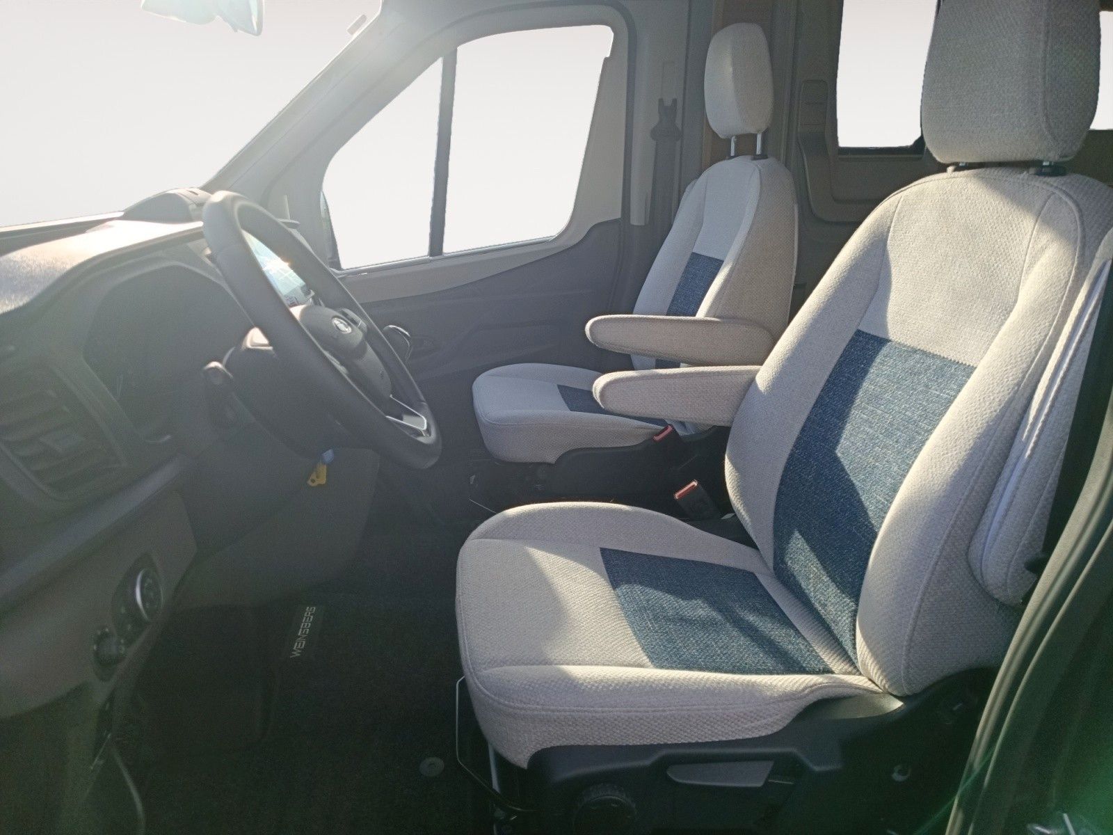 Fahrzeugabbildung Weinsberg CaraSuite 650 MEG Ford