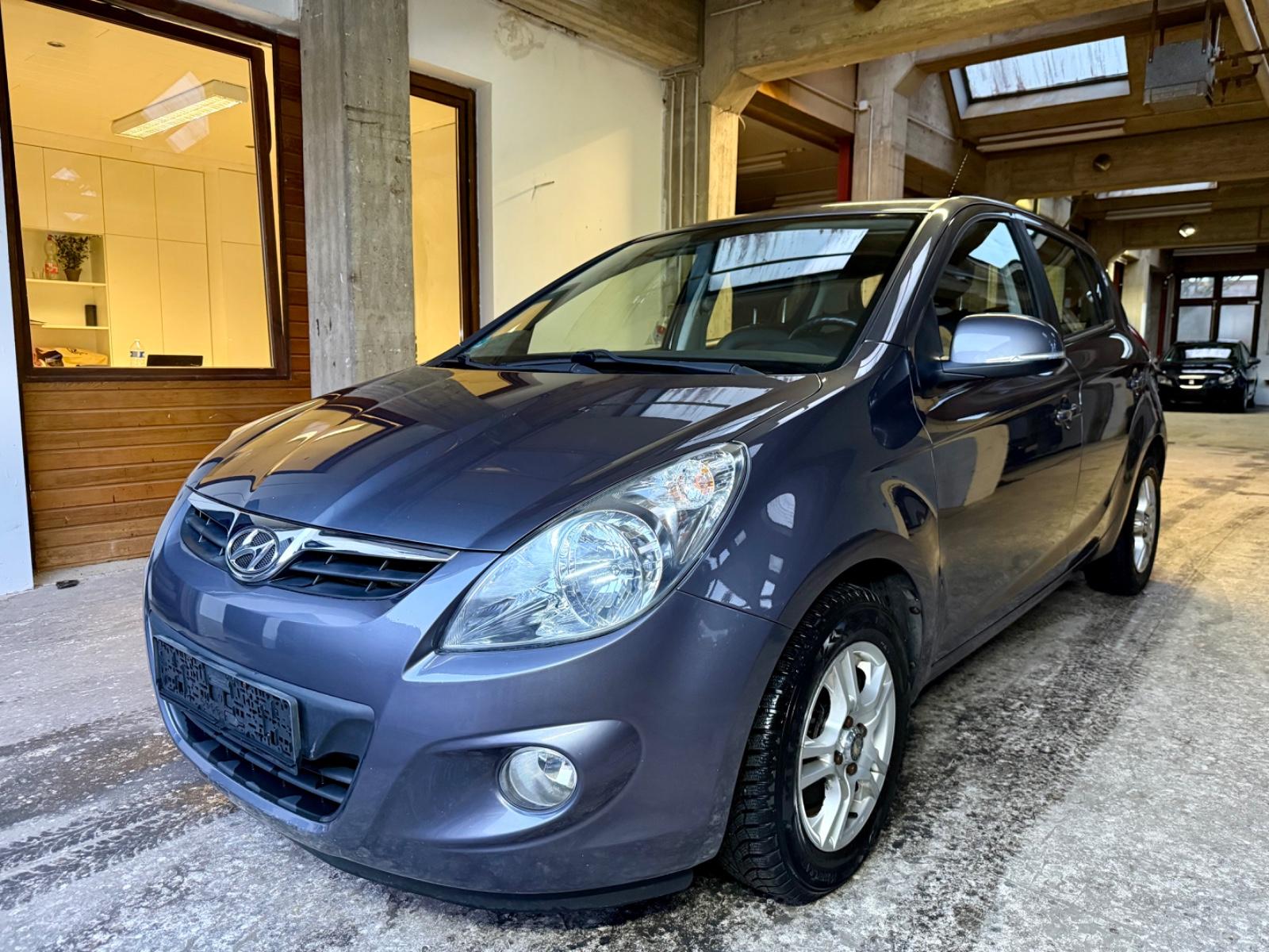 Hyundai i20 Classic 1.2/KLIMA/5-TÜRIG/TÜV NEU/TOP ZUSTAN