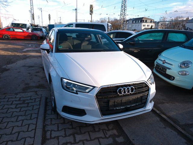 Audi A3 Limo 2.0 TDI S tronic,Navi,Kammera,Panorama