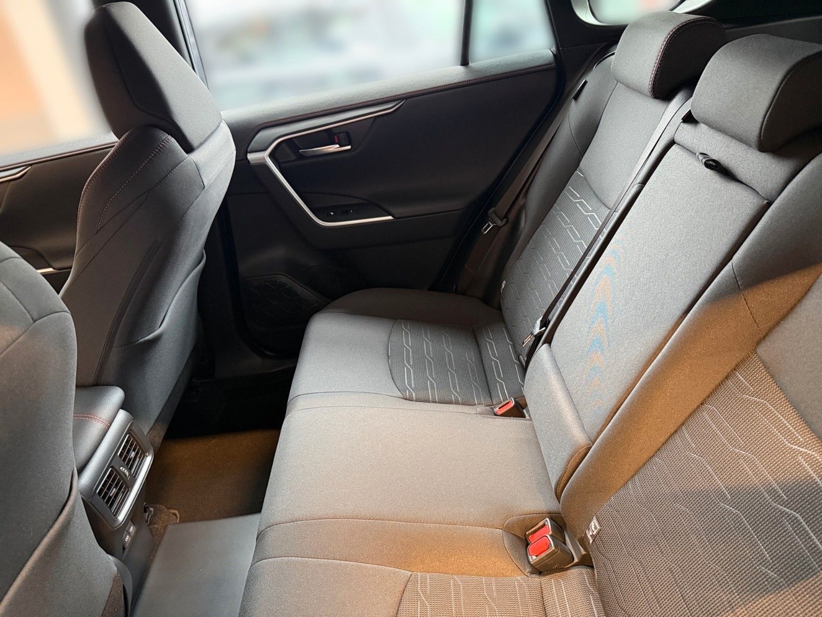 Toyota RAV 4 - Bild 8