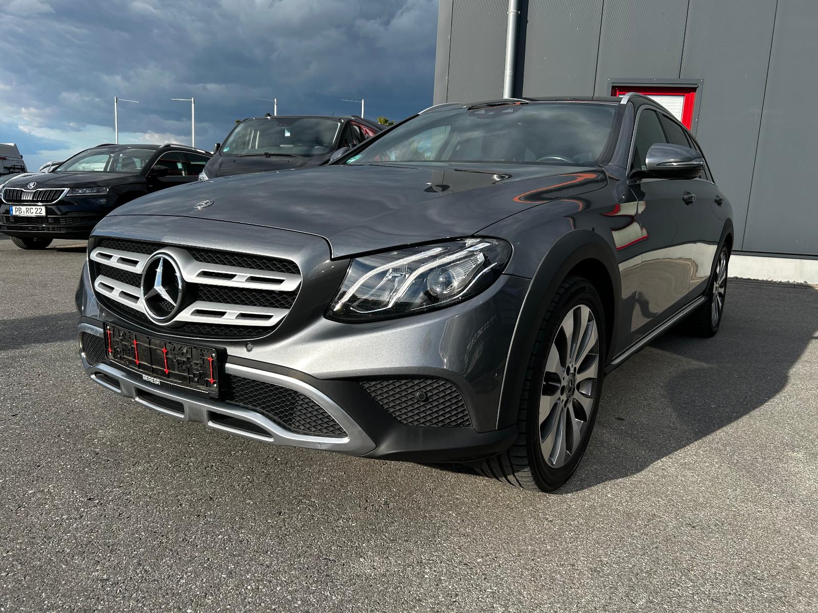 Mercedes-Benz E 220 E-Klasse T 220 d 4Matic All-Terrain