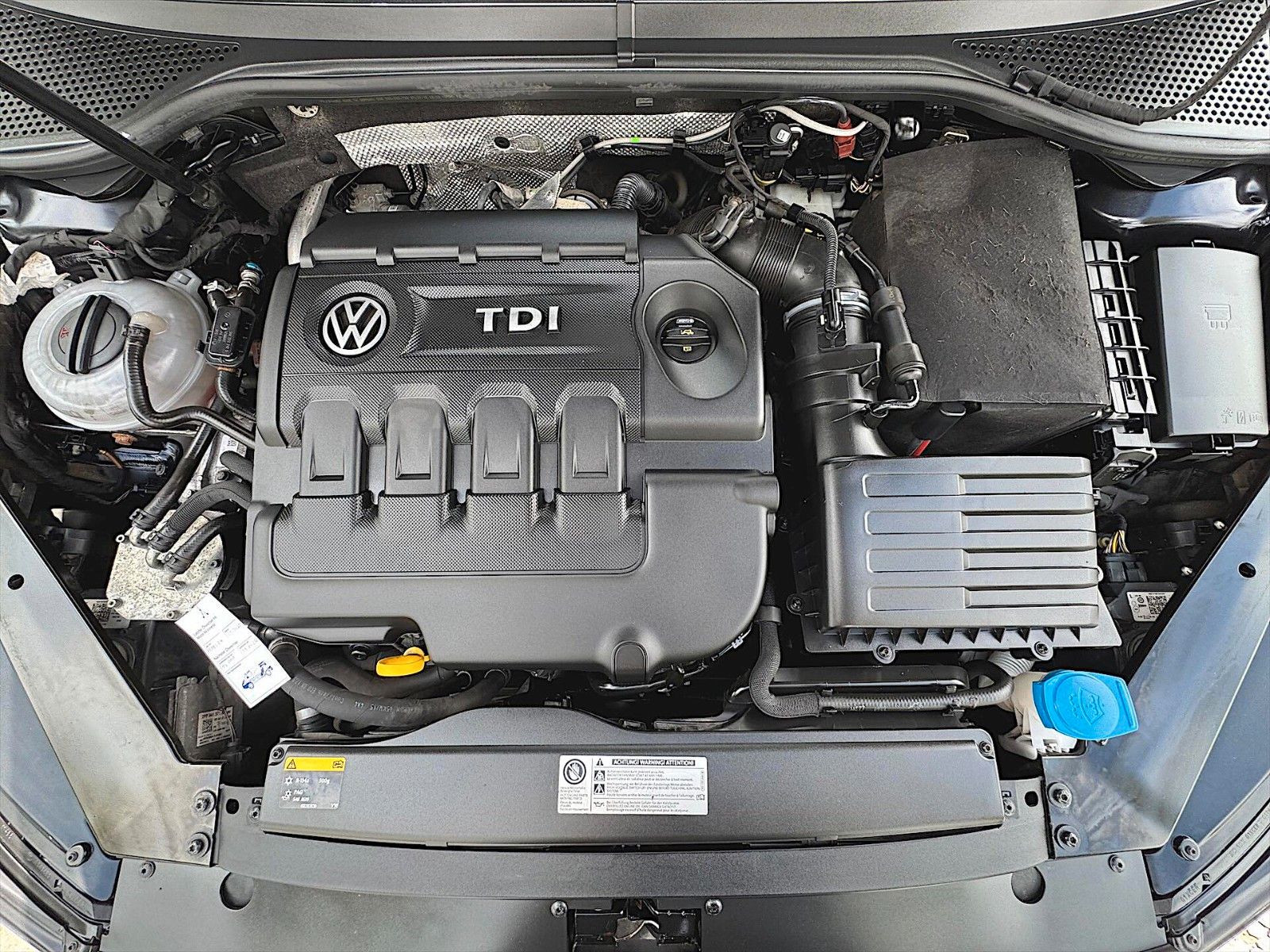 Fahrzeugabbildung Volkswagen Passat Variant 2.0 TDI Highline DSG *LED*Navi*