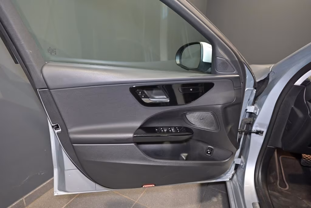 Mercedes-Benz C-Class d T LED/KAMERA/NAVI/DAB/SHZ, миниатюра 15