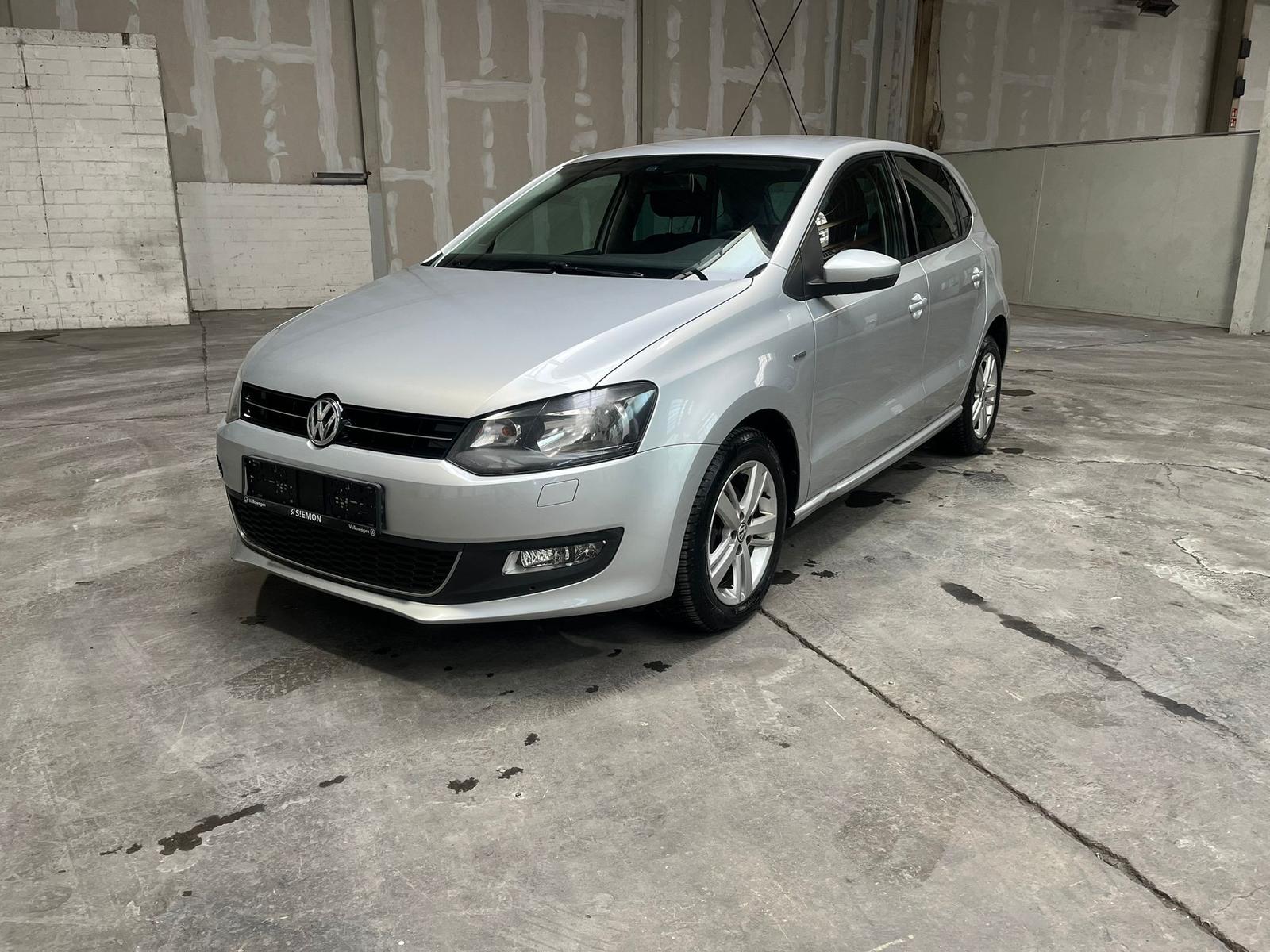 Volkswagen Polo TREND Sitzheizung Tempomat PDC TÜV Neu!