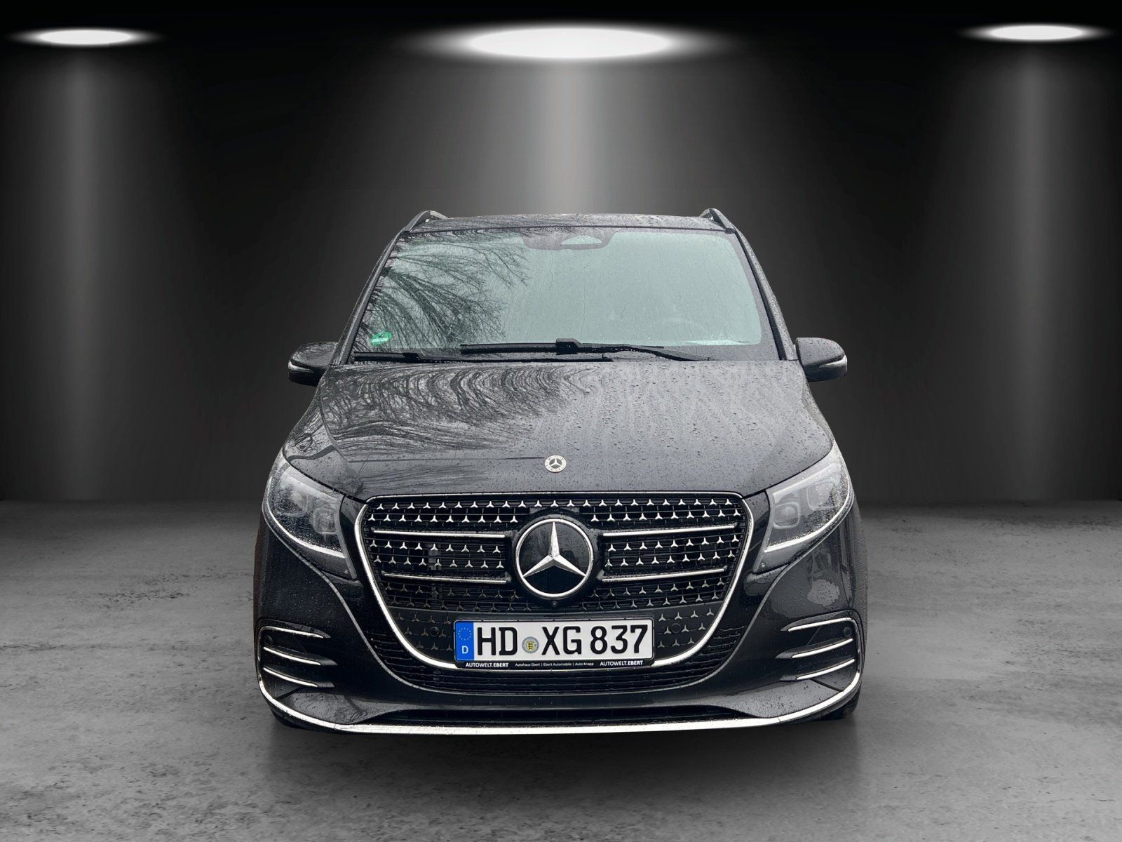 Fahrzeugabbildung Mercedes-Benz V 300 d 4MATIC PanoDach AMG-Paket BurmesterSound