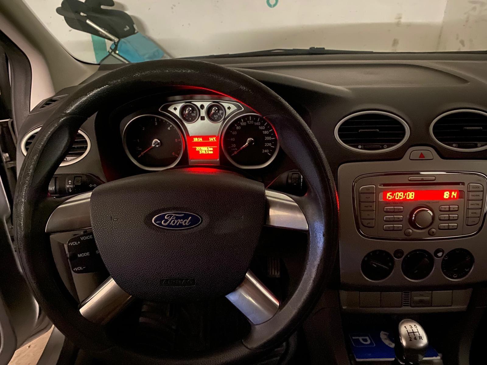 Ford Focus 2008 — photo 9