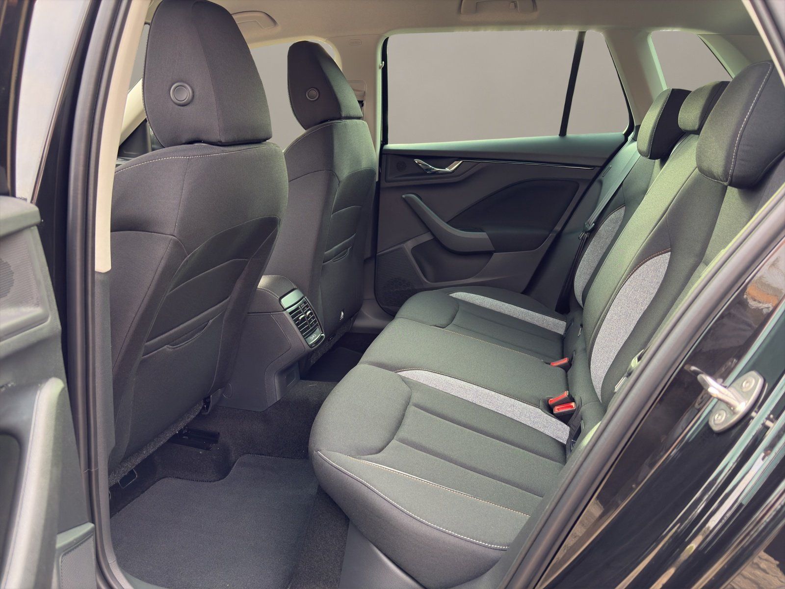 Skoda Kamiq - Bild 15