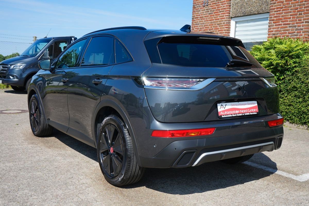Fahrzeugabbildung DS Automobiles DS7 (Crossback) Performance Line + 360 Kamera
