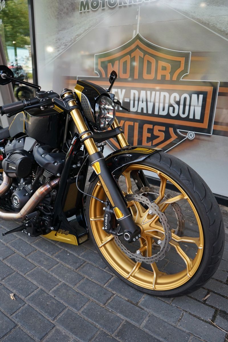 Fahrzeugabbildung Harley-Davidson Softail Breakout 114 Thunderbike Umbau GP-Z