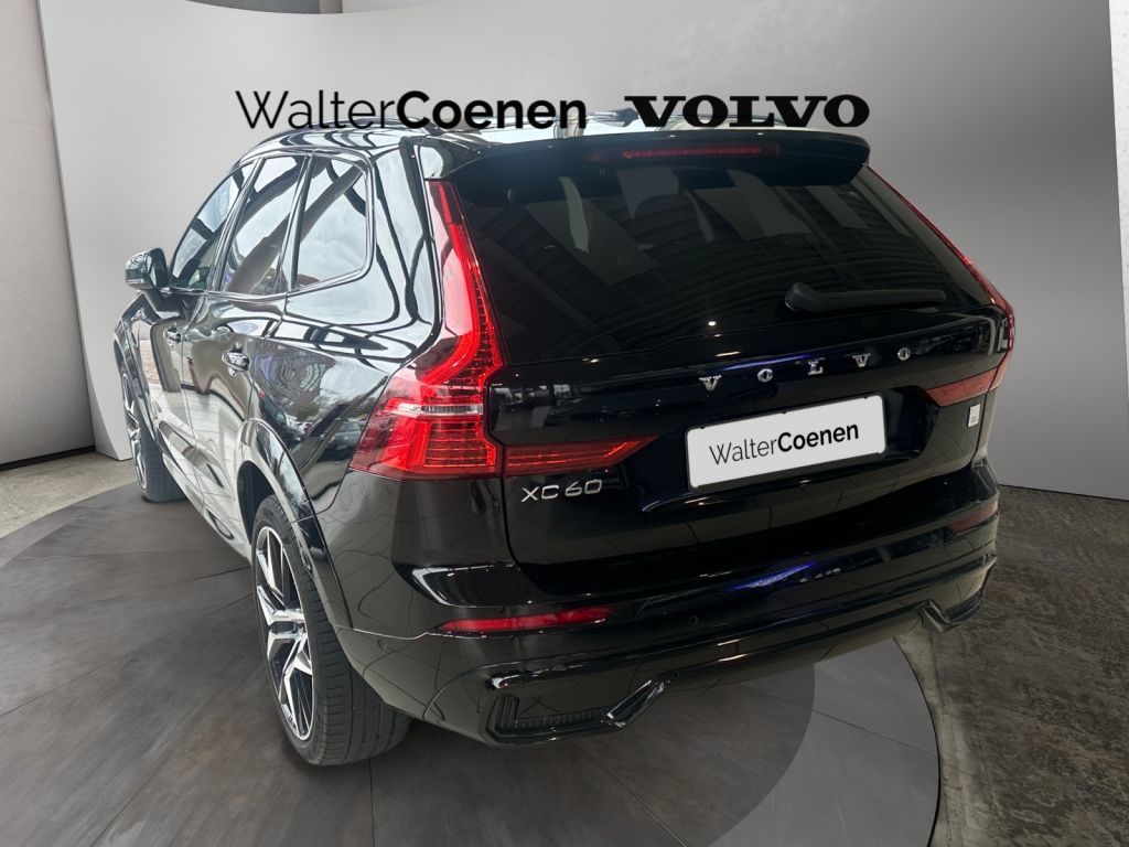 VOLVO XC60 T8 AWD Recharge Polestar Engineered VOLVO XC60 T8 AWD Recharge Polestar Engineered