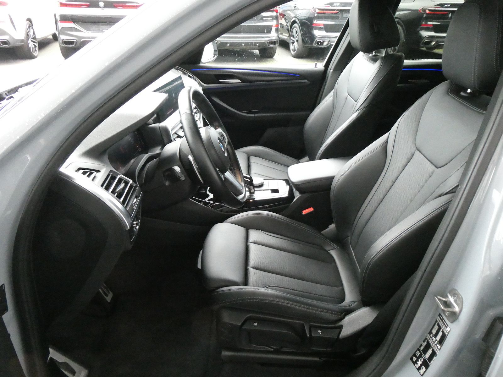 BMW X3 xDrive 20 i M Sport, AHK, Kamera foto 9