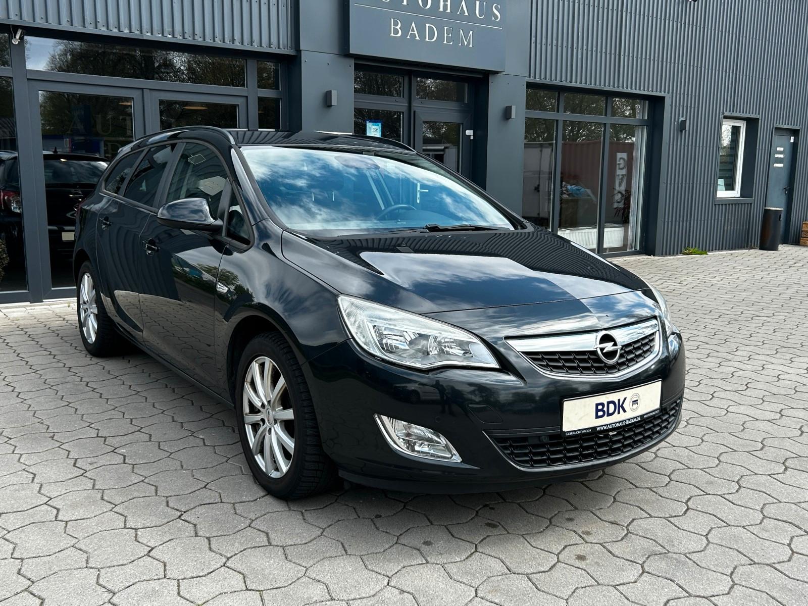 Opel Astra 2.0 CDTI ST Design Edition SHZ LHZ AHK PDC