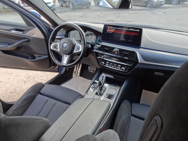 Fahrzeugabbildung BMW 520d xDrive M Sport/1.Hd/Virtual/Kam/Navi/LED/