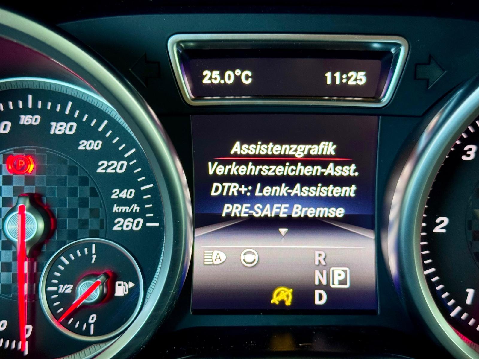 Mercedes-Benz GLE 350 d AMG Line Glasdach AHK Night Distronic