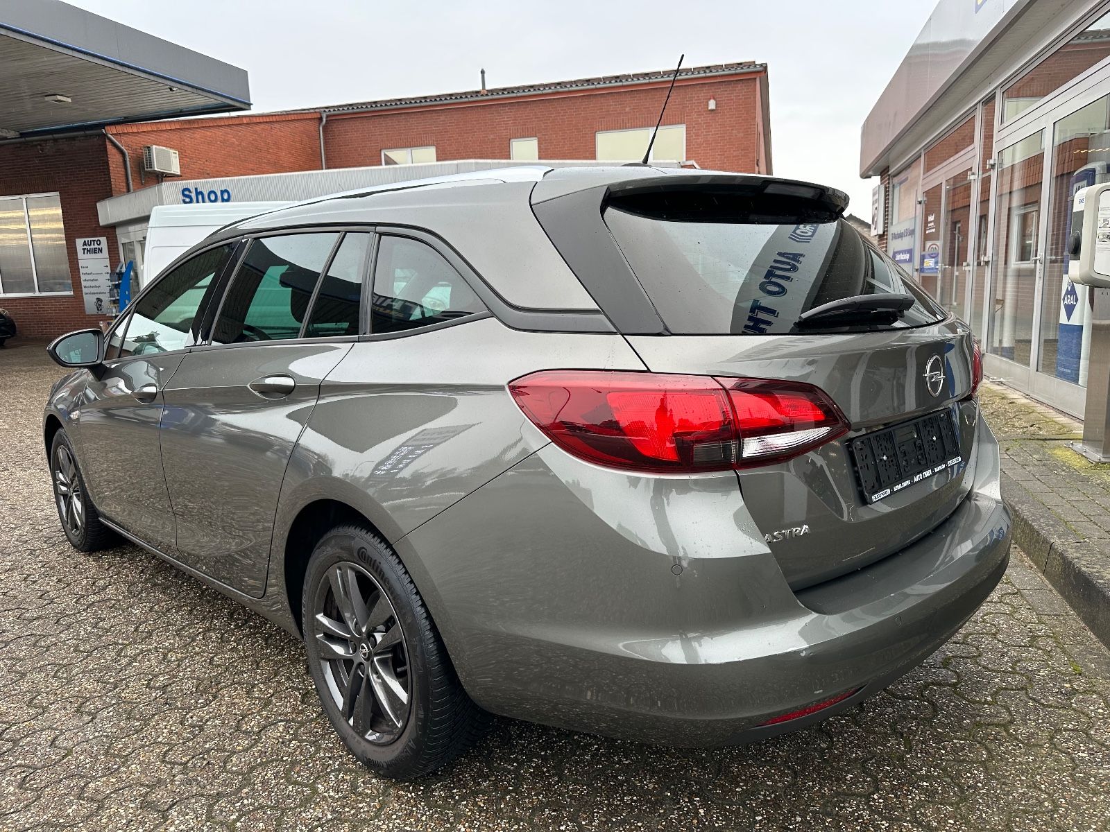 Fahrzeugabbildung Opel Astra ST 1.2 Turbo Opel 2020 LED/GRA/GJR/SHZG