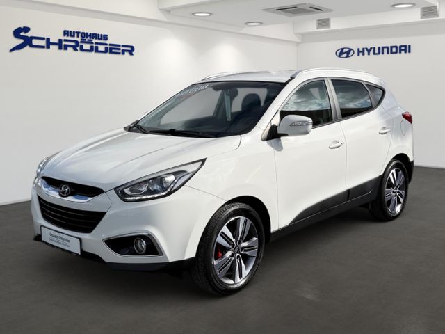 Hyundai ix35 1.7 CRDi FIFA WM Gold Navi Kamera Teilleder